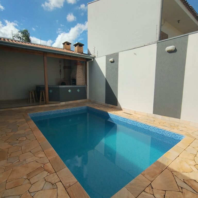 WhatsApp Image 2026-04-01 at 16.10.04